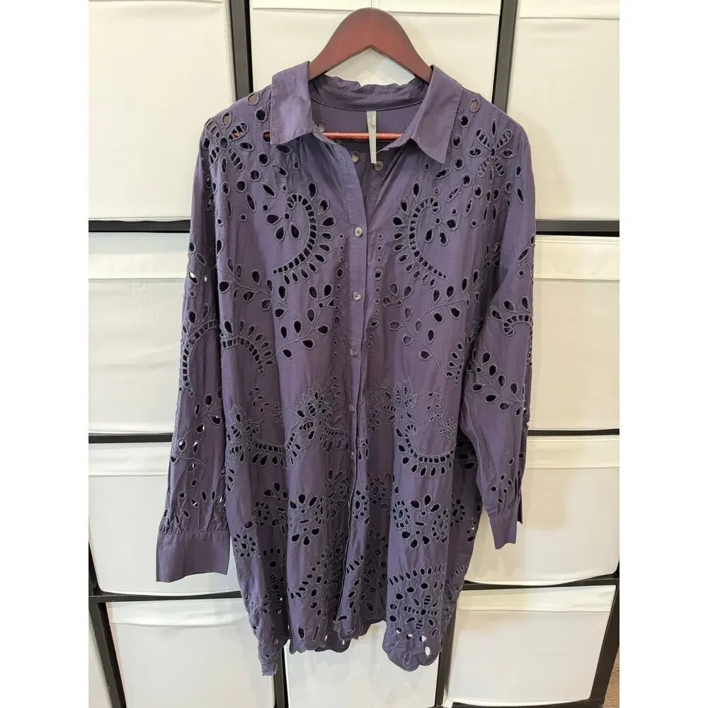 Anthropologie eyelet button